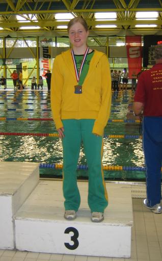 Ricarda Scheller (Jg. 90) wurde beim Warendorfer Pokalschwimmen Dritte über 200m Schmetterling