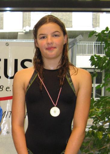 ASG-Schwimmerin Anna Dortmann beim Horst-Lange-Gedächtnisschwimmen